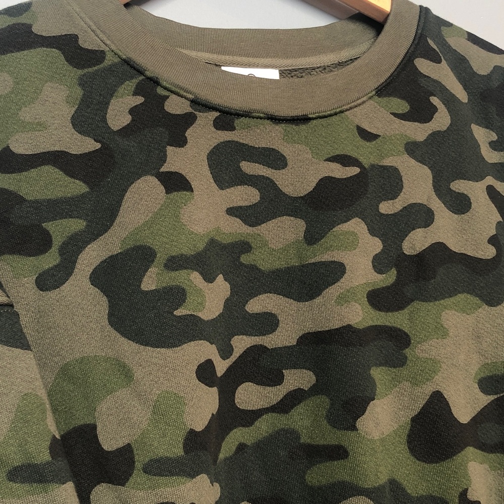 Sundry Camouflage Crewneck Sweatshirt Medium with Neon Pink and Orange Stripes - Picture 4 of 7